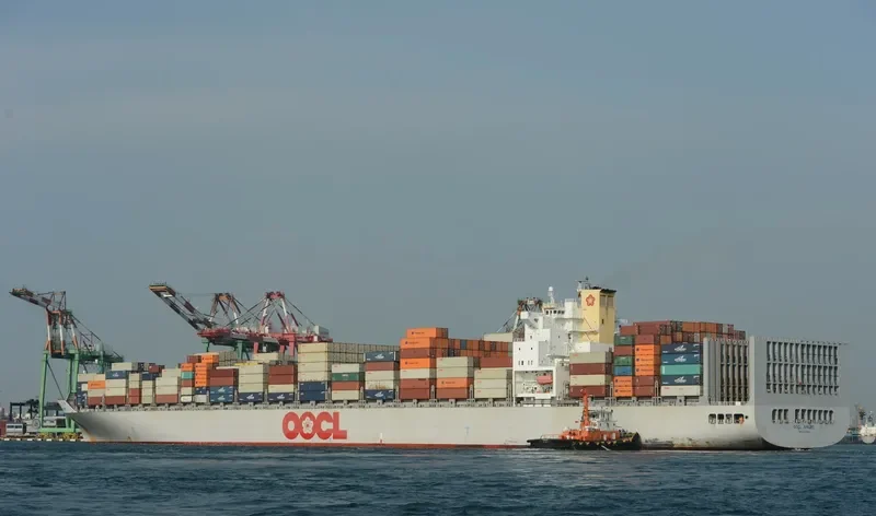GSL NINGBO Container Ship IMO 9256482 photo 8