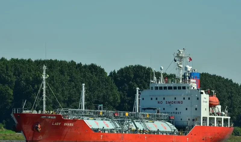 LADY BME General Cargo IMO 9256729 photo 10
