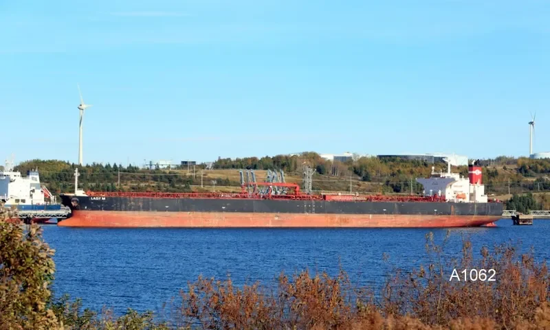 LINDA Tanker IMO 9256858 photo 2
