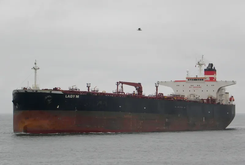 LINDA Tanker IMO 9256858 photo 9