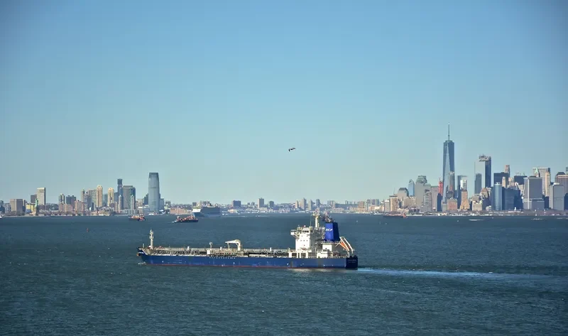 VAUGHAN Tanker IMO 9256901 photo 7