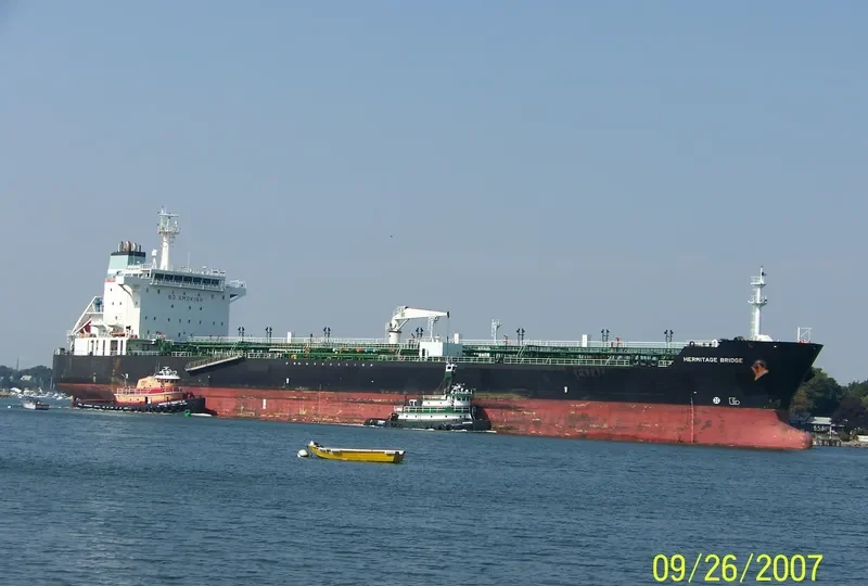 HERMITAGE BRIDGE Tanker IMO 9256913 photo 4