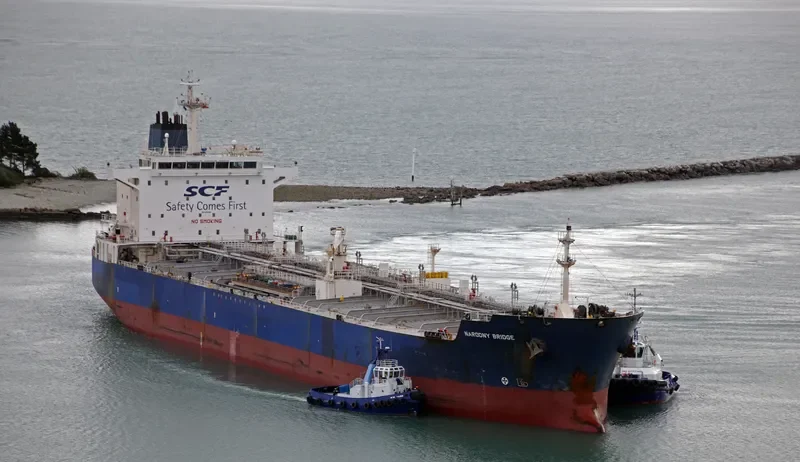 COURAGE Tanker IMO 9256925 photo 5