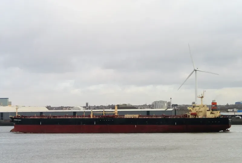 S TROOPER Tanker IMO 9257022