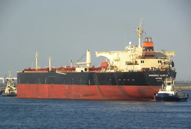 S TROOPER Tanker IMO 9257022 photo 6