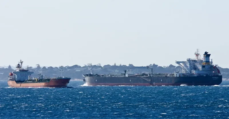 RAYONG CHEMI Tanker IMO 9257125 photo 4