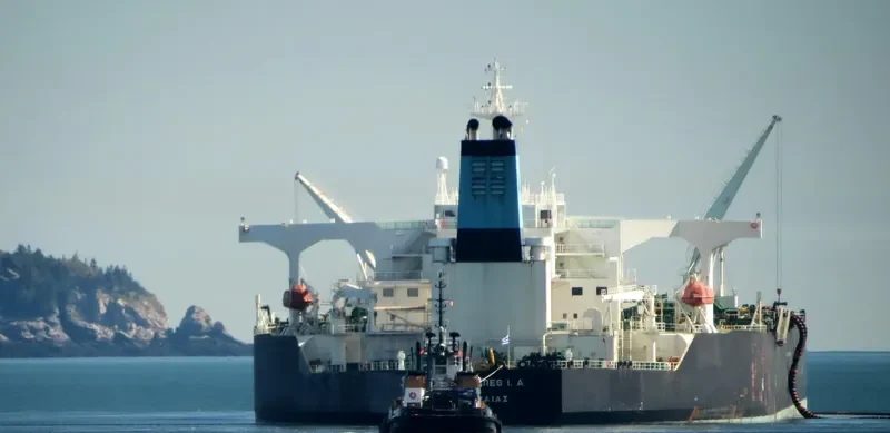 ELIZABETH I.A. Tanker IMO 9257149 photo 4