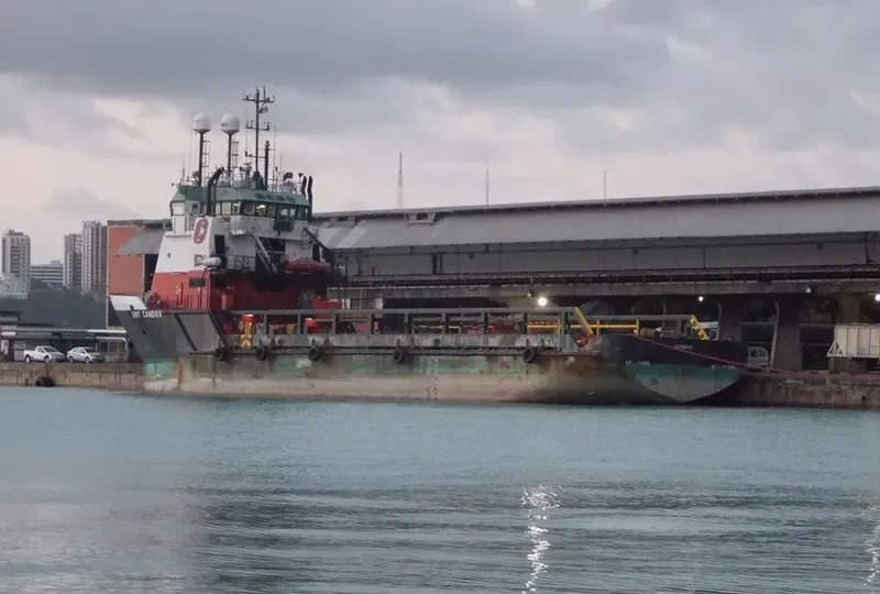 AMY CANDIES Offshore Vessel IMO 9257333 photo 2