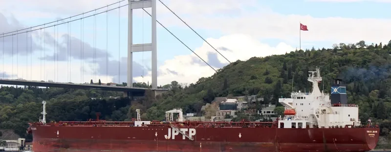 SEA BREEZE Tanker IMO 9257503 photo 2