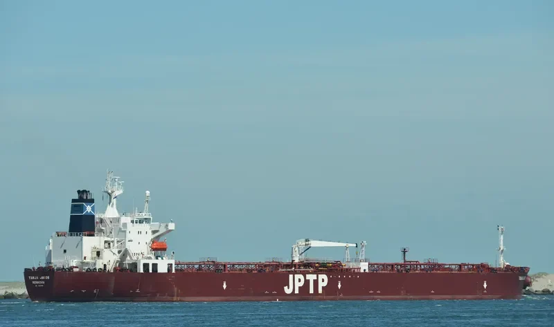 SEA BREEZE Tanker IMO 9257503 photo 6