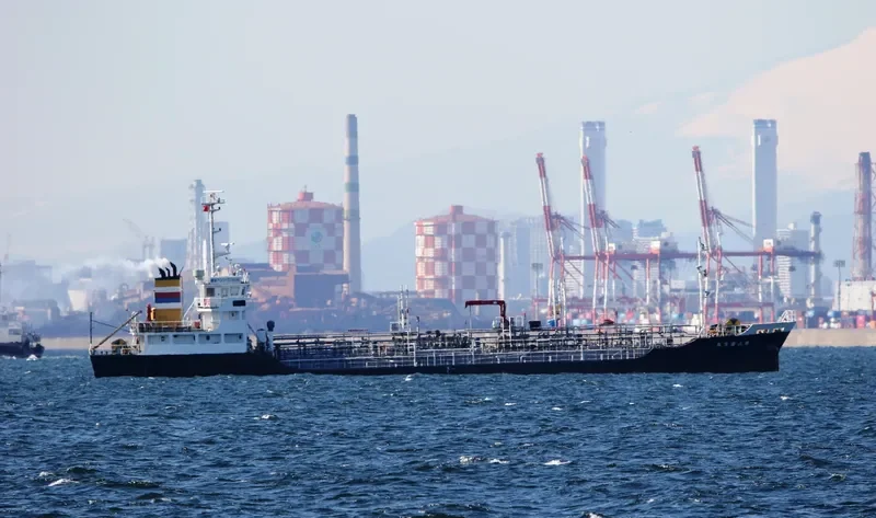 EIHO MARU NO.8 Tanker IMO 9257620 photo 5