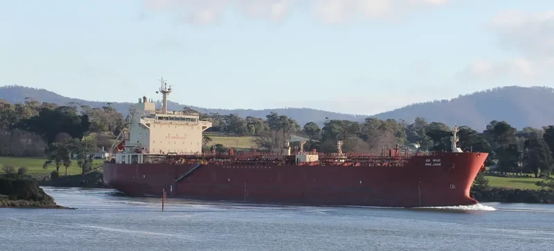 PRO JADE Tanker IMO 9257711 photo 9