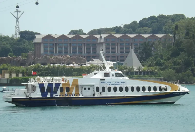 WAVEMASTER 5 Passenger Ship IMO 9257888 photo 5