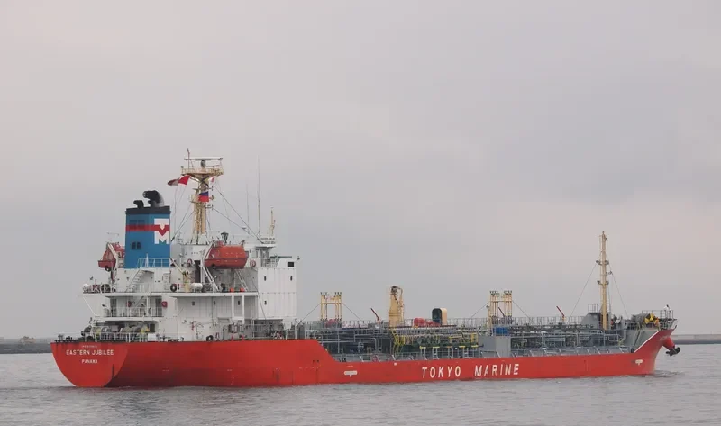 SUCCESS 9 Tanker IMO 9258131 photo 8
