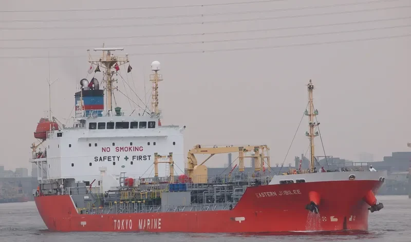 SUCCESS 9 Tanker IMO 9258131 photo 9