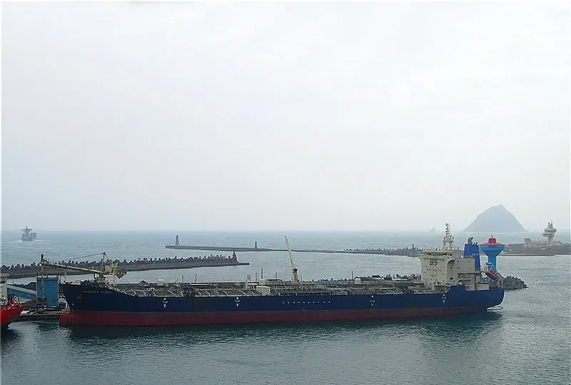 TROITSKY BRIDGE Tanker IMO 9258167 photo 5