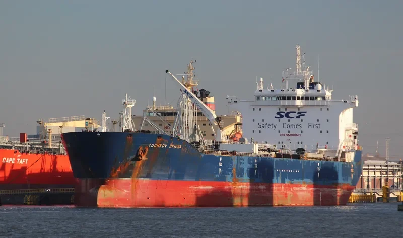 TUCHKOV BRIDGE Tanker IMO 9258179 photo 3