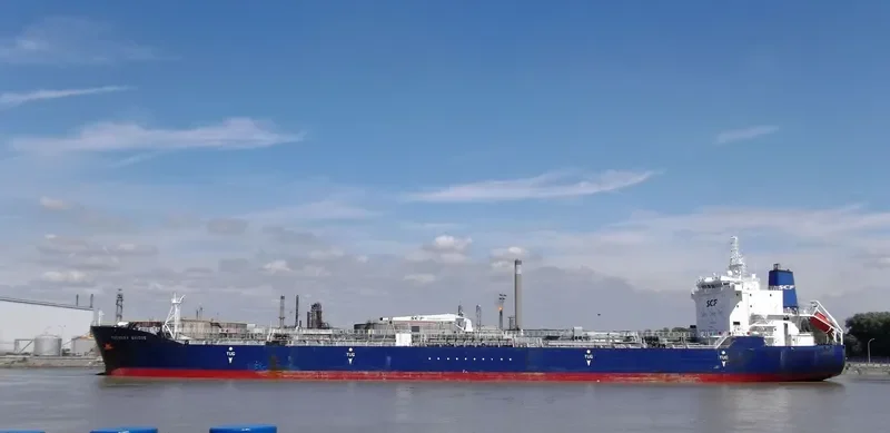 TUCHKOV BRIDGE Tanker IMO 9258179 photo 5