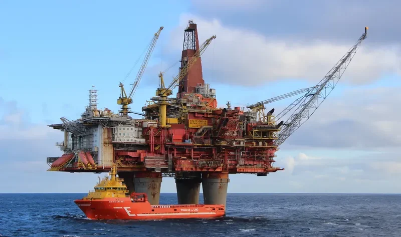 VIKING ENERGY Offshore Vessel IMO 9258442 photo 7