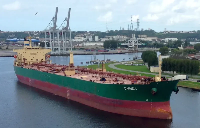 DANUBIA Tanker IMO 9258466 photo 3