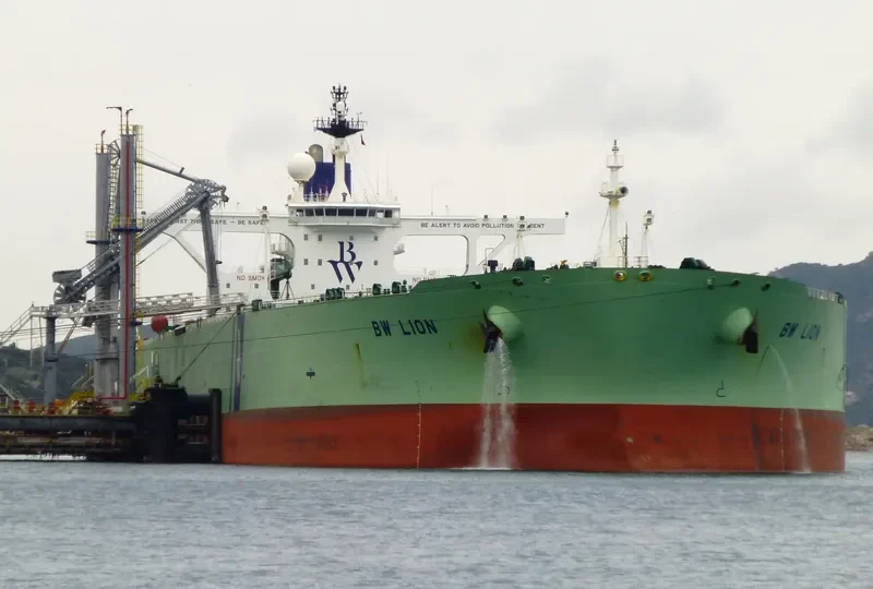 FORTUNE III Tanker IMO 9258519 photo 4