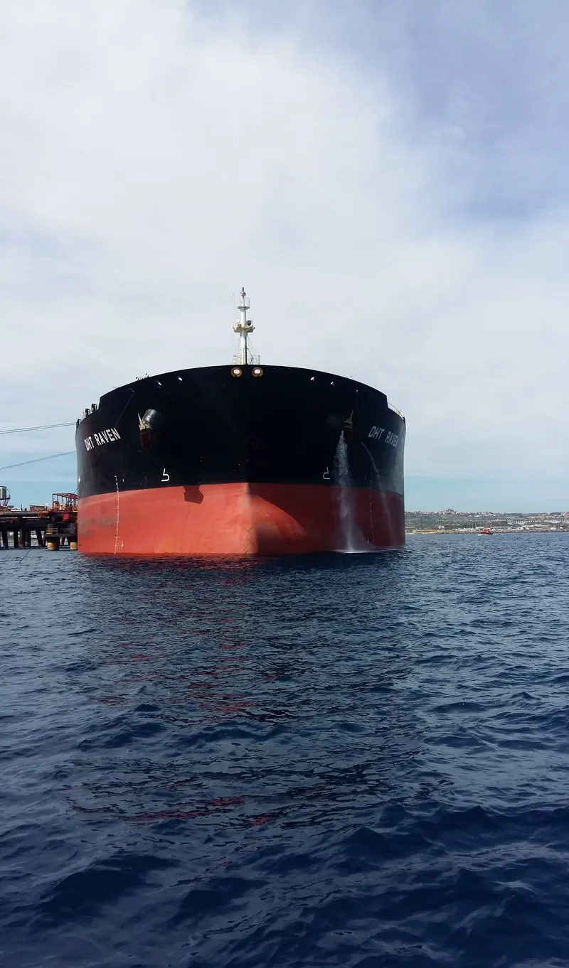 FORTUNE III Tanker IMO 9258519 photo 10
