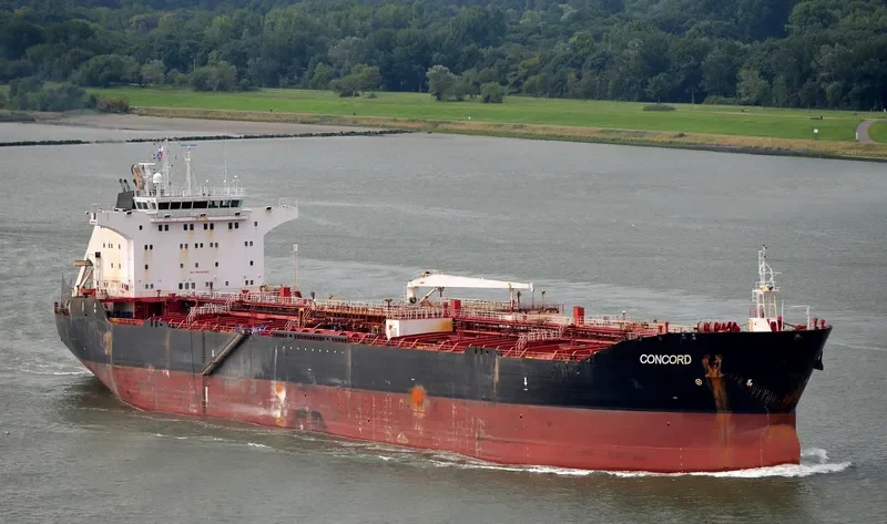 AGNES VICTORY Tanker IMO 9258600 photo 3
