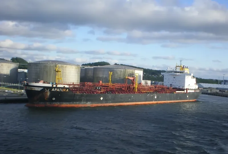 ALIMAS Tanker IMO 9258624 photo 4