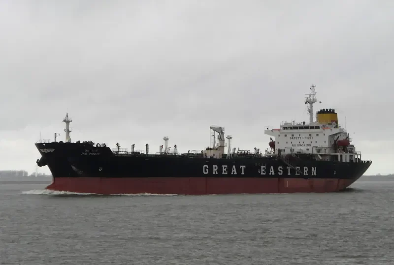 JAG PANKHI Tanker IMO 9258686 photo 3