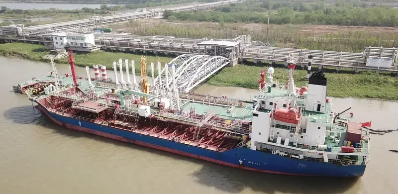 NAN YANG LAN Tanker IMO 9258832 photo 4