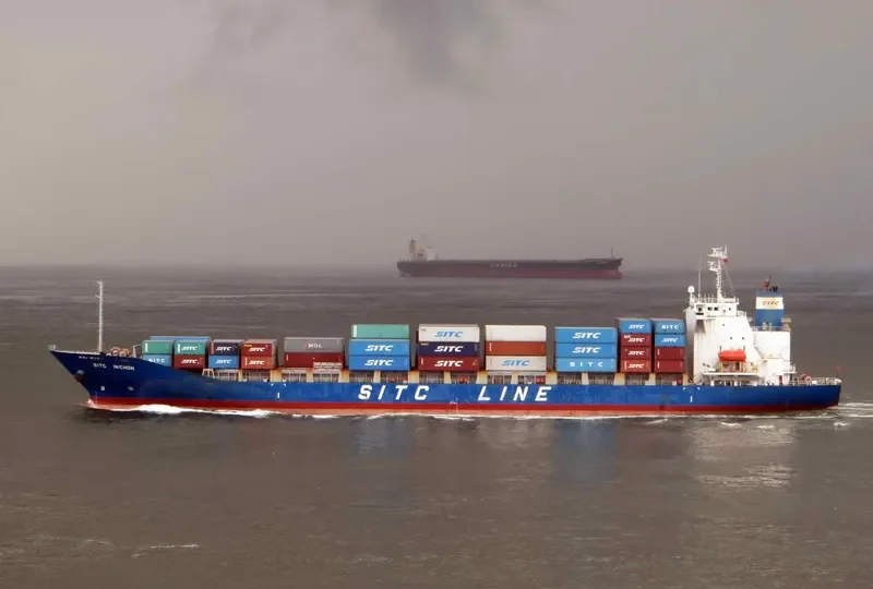 SITC INCHON Container Ship IMO 9258856 photo 4