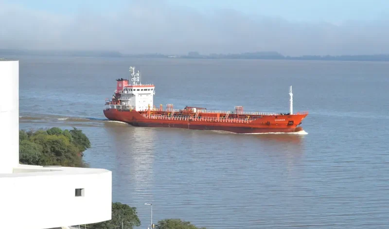 ZEUGMAN Tanker IMO 9259111 photo 6
