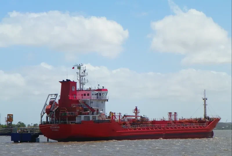 ZEUGMAN Tanker IMO 9259111 photo 9