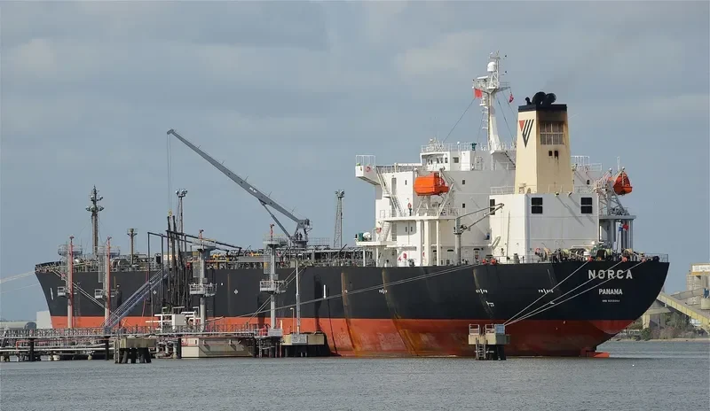 SANMAR SONGBIRD Tanker IMO 9259264 photo 2