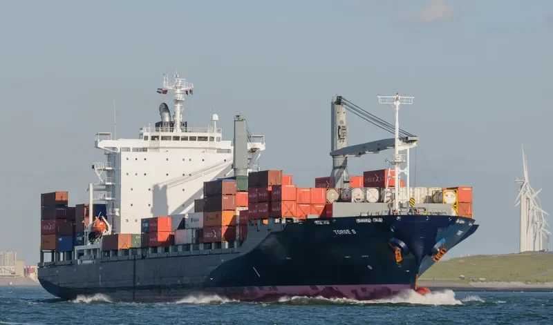 ELLA Container Ship IMO 9259379 photo 5