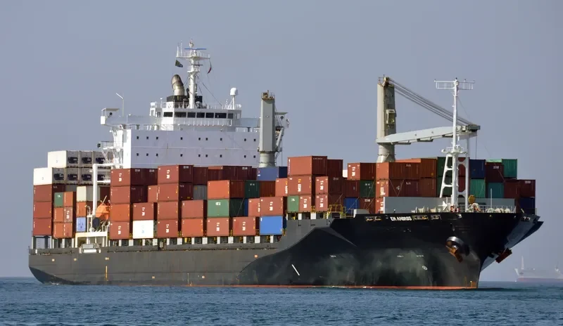 ELLA Container Ship IMO 9259379 photo 7