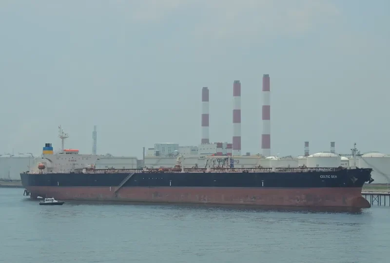 YING HAI Tanker IMO 9259599 photo 4