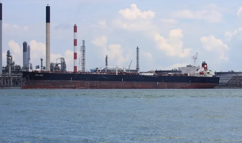 YING HAI Tanker IMO 9259599 photo 8