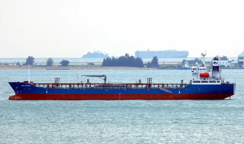 BRO COMBO Tanker IMO 9259719 photo 7