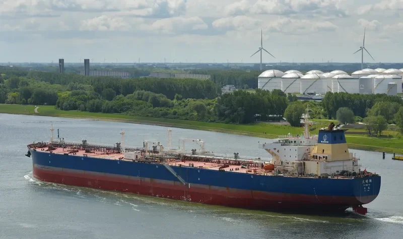 DA MING HU Tanker IMO 9259721 photo 7