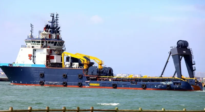 ALDEN J LABORDE Offshore Vessel IMO 9259800 photo 2