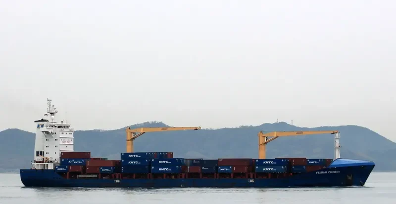 FRISIAN PIONEER Container Ship IMO 9259824 photo 5