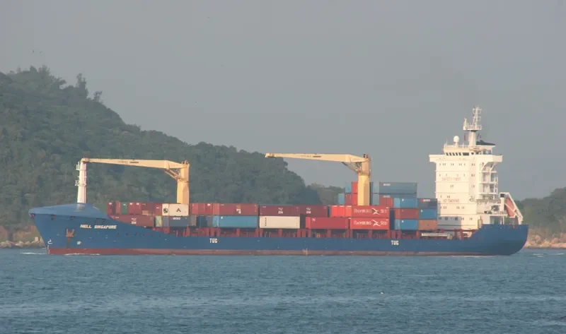 FRISIAN PIONEER Container Ship IMO 9259824 photo 9