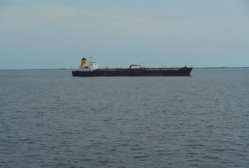 AZAHAR Tanker IMO 9259915 photo 6