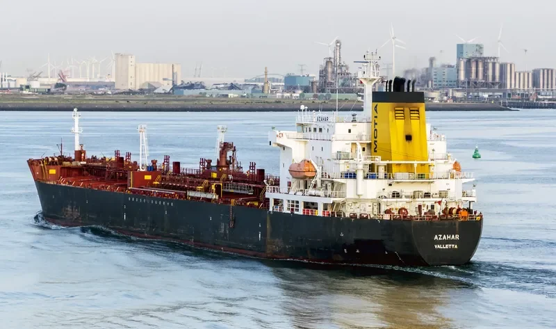 AZAHAR Tanker IMO 9259915 photo 8