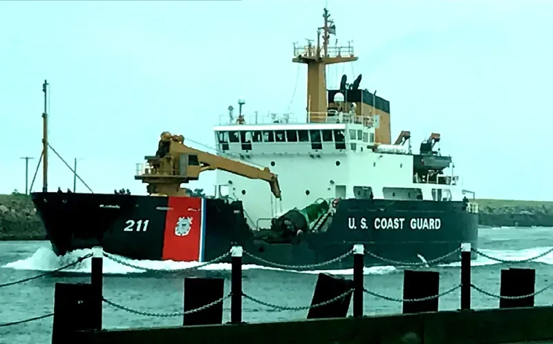 USCGC OAK WLB 211 General Cargo IMO 9259953 photo 2