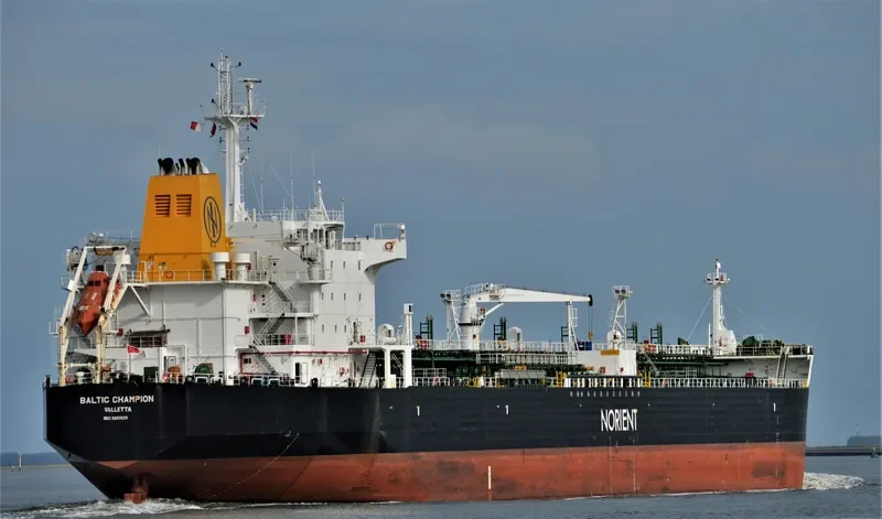 SEA CHAMPION Tanker IMO 9260029 photo 2