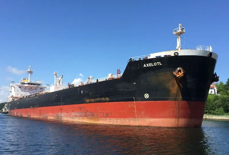 PETROSAMUDRA Tanker IMO 9260043 photo 5