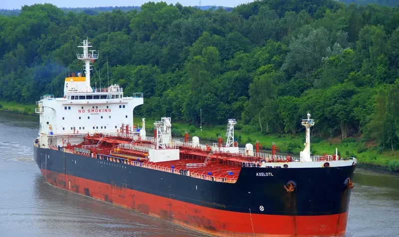 PETROSAMUDRA Tanker IMO 9260043 photo 6