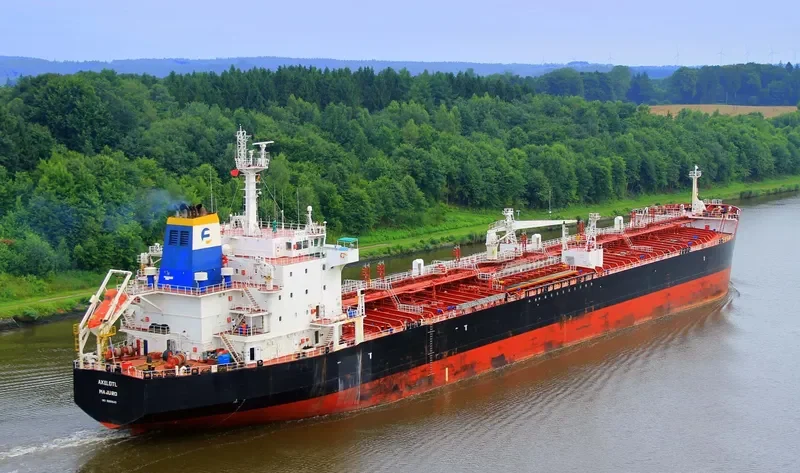 PETROSAMUDRA Tanker IMO 9260043 photo 7